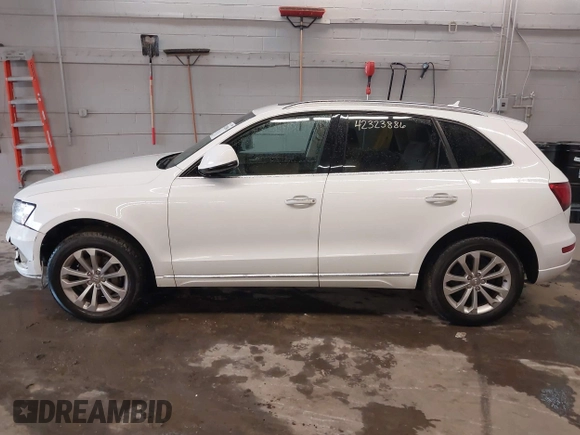2017 Audi Q5 Premium z VIN WA1C2AFP4HA054807, wystawiony jako IAAI lot #42323886 z przebiegiem 107 653 mil mil oraz . Historia ofert i sprzedaży dostępna na DreamBid. Obrazek 14.