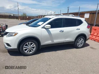 2016 Nissan Rogue SV with VIN KNMAT2MV0GP670288, listed as a IAAI auction lot 42202645 with 211,454 mi miles. Bid and sale history available at carsss.com. Image 14.