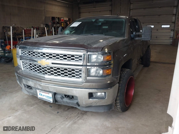 2014 Chevrolet Silverado 1500 LT with VIN 3GCUKREH6EG558016, listed as a IAAI auction lot 41509760 with 271,573 mi miles. Bid and sale history available at carsss.com. Image 2.