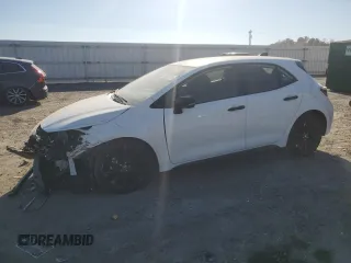 2022 Toyota Corolla Hatchback SE with VIN JTND4MBE6N3154350, listed as a Copart auction lot 77253914 with 6,854 mi miles and Salvage Title. Bid and sale history available at carsss.com. Image 1.