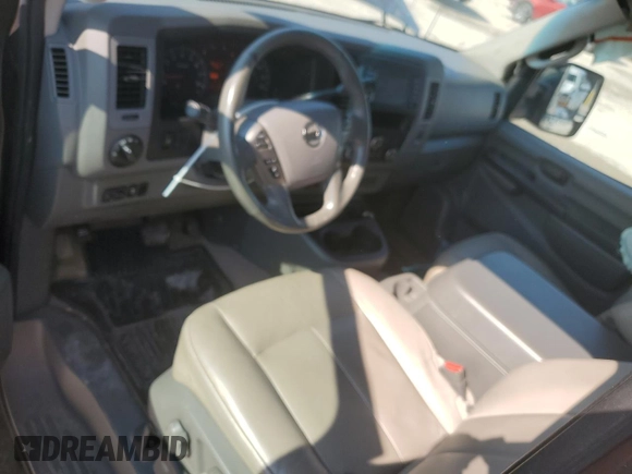 2015 Nissan NV SL с VIN 5BZAF0AA7FN852495, выставлен на аукционе Copart как лот 59935005 с пробегом 175 929 миль миль и Списание • Salvage title. История ставок и продаж доступна на DreamBid. Изображение 8.