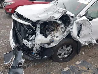 2024 GMC Terrain SLE z VIN 3GKALTEG3RL215881, wystawiony jako IAAI lot #41929569 z przebiegiem Nie podano mil oraz . Historia ofert i sprzedaży dostępna na DreamBid. Obrazek 6.