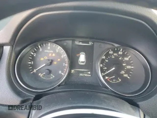 2017 Nissan Rogue SV with VIN KNMAT2MV6HP559326, listed as a Copart auction lot 44983465 with 202,756 mi miles and Salvage Title. Bid and sale history available at carsss.com. Image 9.