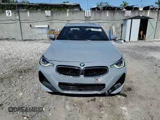 2022 BMW 2 Series 230i z VIN 3MW23CM06N8C59212, wystawiony jako Copart lot #59543875 z przebiegiem 43 097 mil mil oraz Szkoda całkowita • Salvage title. Historia ofert i sprzedaży dostępna na DreamBid. Obrazek 13.