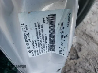 1998 Ford Escort LX z VIN 1FAFP10P9WW308918, wystawiony jako Copart lot #47925665 z przebiegiem Nie podano mil oraz Szkoda całkowita • Salvage title. Historia ofert i sprzedaży dostępna na DreamBid. Obrazek 12.