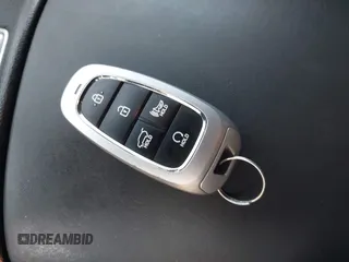 2023 Hyundai Santa Fe SEL z VIN 5NMS2DAJ6PH485739, wystawiony jako IAAI lot #41922331 z przebiegiem 74 224 mil mil oraz . Historia ofert i sprzedaży dostępna na DreamBid. Obrazek 11.