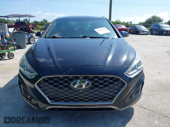 2018 Hyundai Sonata SEL with VIN 5NPE34AFXJH653446, listed as a IAAI auction lot 40011540 with 81,774 mi miles and . Bid and sale history available at DreamBid. Image 12.