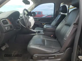 2013 Chevrolet Tahoe LS с VIN 1GNSCAE06DR260796, выставлен на аукционе Copart как лот 61171035 с пробегом 168 282 миль миль и Списание • Salvage title. История ставок и продаж доступна на DreamBid. Изображение 7.
