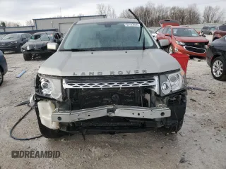 2011 Land Rover LR2 HSE z VIN SALFR2BN8BH254993, wystawiony jako Copart lot #52123045 z przebiegiem Nie podano mil oraz Tytuł czysty. Historia ofert i sprzedaży dostępna na DreamBid. Obrazek 5.