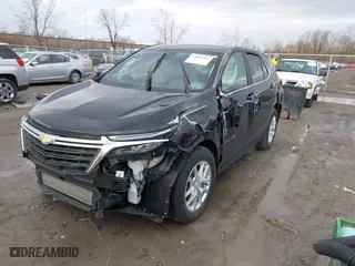 2022 Chevrolet Equinox LT with VIN 3GNAXKEV6NL135873, listed as a IAAI auction lot 41843393 with 67,415 mi miles. Bid and sale history available at carsss.com. Image 17.