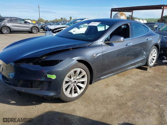 2019 Tesla Model S 75D with VIN 5YJSA1E29KF348051, listed as a IAAI auction lot 41840212 with 58,770 mi miles. Bid and sale history available at carsss.com. Image 21.
