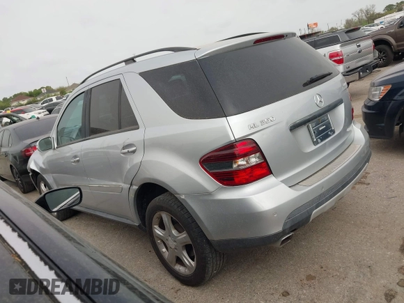2008 Mercedes-Benz M 350 with VIN 4JGBB86E88A367427, listed as a IAAI auction lot 41828726 with 102,147 mi miles and . Bid and sale history available at DreamBid. Image 3.