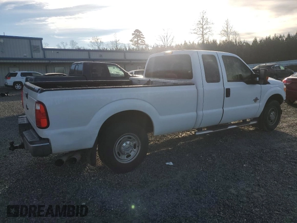 2015 Ford F-250 XLT with VIN 1FT7X2AT7FEB02549, listed as a Copart auction lot 86970034 with 130,042 mi miles and Salvage title. Bid and sale history available at DreamBid. Image 3.