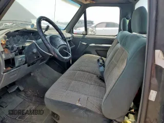 1993 Ford F-150 с VIN 1FTDF15N4PLA43226, выставлен на аукционе Copart как лот 56685005 с пробегом 182 714 миль миль и Списание • Salvage title. История ставок и продаж доступна на DreamBid. Изображение 7.