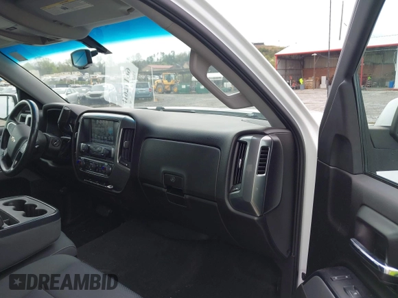 2016 Chevrolet Silverado 1500 LT with VIN 3GCUKREC0GG136136, listed as a IAAI auction lot 41971199 with 179,045 mi miles and . Bid and sale history available at DreamBid. Image 5.