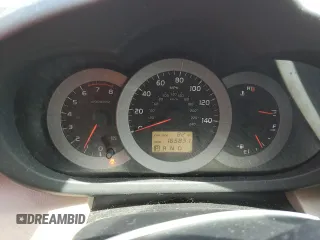 2007 Toyota RAV4 Limited z VIN JTMZK31V975013792, wystawiony jako Copart lot #56151495 z przebiegiem 165 831 mil mil oraz Szkoda całkowita • Salvage title. Historia ofert i sprzedaży dostępna na DreamBid. Obrazek 9.