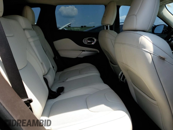 2017 Jeep Cherokee Overland с VIN 1C4PJMJS9HW574785, выставлен на аукционе Copart как лот 61426545 с пробегом 71 883 миль миль и Списание • Salvage title. История ставок и продаж доступна на DreamBid. Изображение 10.