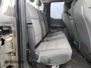 2022 Ford F-150 XL z VIN 1FTEX1C81NKD24854, wystawiony jako Copart lot #55755525 z przebiegiem 87 072 mil mil oraz Szkoda całkowita • Salvage title. Historia ofert i sprzedaży dostępna na DreamBid. Obrazek 10.
