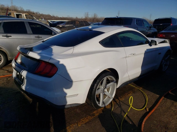 2019 Ford Mustang GT with VIN 1FA6P8CF3K5115062, listed as a Copart auction lot 87448904 with 31,253 mi miles and Salvage title. Bid and sale history available at DreamBid. Image 3.