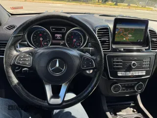 2019 Mercedes-Benz GLS 450 with VIN 4JGDF6EE8KB230900, listed as a Copart auction lot 66045155 with 191,236 mi miles and Clean title. Bid and sale history available at DreamBid. Image 7.