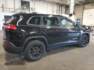 2017 Jeep Cherokee Latitude with VIN 1C4PJLCB7HW643173, listed as a Copart auction lot 62900685 with 108,531 mi miles and Salvage title. Bid and sale history available at DreamBid. Image 3.