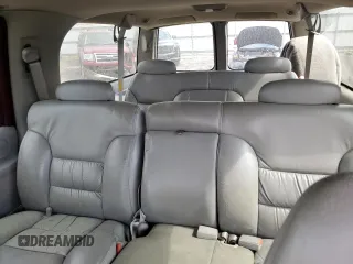 1999 Chevrolet Suburban z VIN 1GNFK16R2XJ328550, wystawiony jako Copart lot #53179525 z przebiegiem 170 914 mil mil oraz Czysty tytuł • Clean title. Historia ofert i sprzedaży dostępna na DreamBid. Obrazek 10.