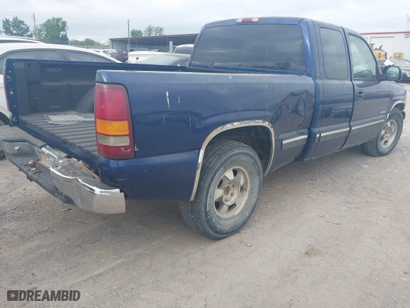 2000 Chevrolet Silverado 1500 LS with VIN 2GCEC19T8Y1156870, listed as a IAAI auction lot 42057588 with 306,580 mi miles. Bid and sale history available at carsss.com. Image 13.