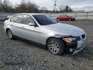2007 BMW 3 Series 328xi with VIN WBAVC93587KX55997, listed as a Copart auction lot 48160595 with 318,852 mi miles and Salvage Title. Bid and sale history available at carsss.com. Image 4.