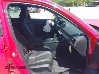 2025 Honda Civic Sport z VIN 2HGFE2F53SH556930, wystawiony jako IAAI lot #42064950 z przebiegiem 3 995 mil mil oraz . Historia ofert i sprzedaży dostępna na DreamBid. Obrazek 5.