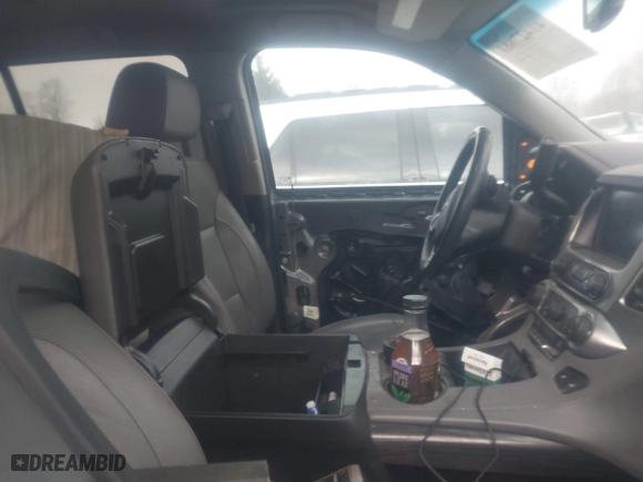 2018 Chevrolet Tahoe LT with VIN 1GNSKBKC4JR183090, listed as a IAAI auction lot 41427881 with 114,031 mi miles. Bid and sale history available at carsss.com. Image 5.