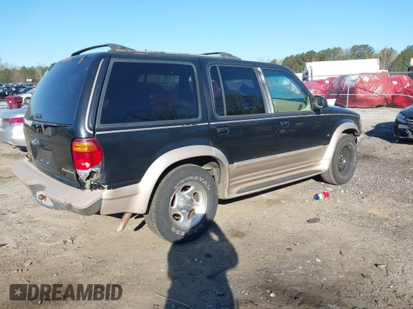 1998 Ford Explorer XLT с VIN 1FMZU32P2WZB67175, выставлен на аукционе IAAI как лот 41888675 с пробегом 188 541 миль миль и . История ставок и продаж доступна на DreamBid. Изображение 4.
