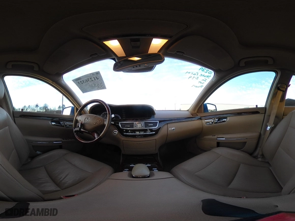 2012 Mercedes-Benz S-Class S 550 with VIN WDDNG9EB6CA459599, listed as a IAAI auction lot 41236323 with 111,723 mi miles. Bid and sale history available at carsss.com. Image 18.