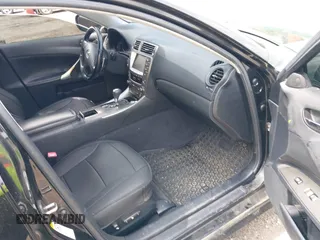 2007 Lexus IS 250 z VIN JTHCK262672014509, wystawiony jako IAAI lot #42160206 z przebiegiem 224 542 mil mil oraz . Historia ofert i sprzedaży dostępna na DreamBid. Obrazek 5.