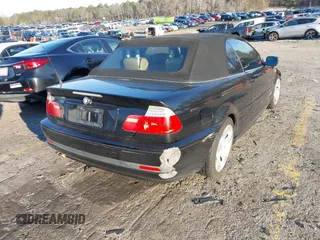 2004 BMW 3 Series 325Ci with VIN WBABW33414PL34071, listed as a IAAI auction lot 41594181 with 207,483 mi miles. Bid and sale history available at carsss.com. Image 4.