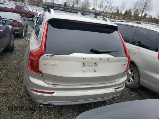 2016 Volvo XC90 T6 Momentum with VIN YV4A22PK8G1071823, listed as a Copart auction lot 45148495 with 125,215 mi miles and Clean Title. Bid and sale history available at carsss.com. Image 6.