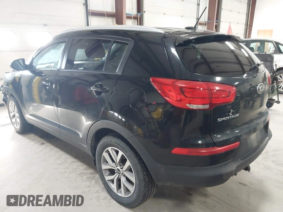 2016 Kia Sportage LX with VIN KNDPBCAC4G7847334, listed as a IAAI auction lot 41822803 with 86,595 mi miles and . Bid and sale history available at carsss.com. Image 3.