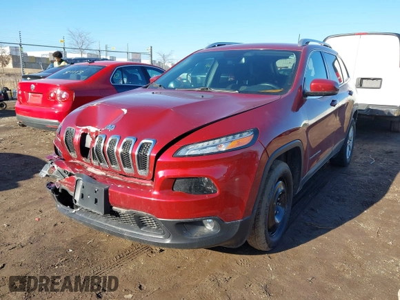 2016 Jeep Cherokee Latitude z VIN 1C4PJMCS2GW331492, wystawiony jako IAAI lot #41747216 z przebiegiem 131 262 mil mil oraz . Historia ofert i sprzedaży dostępna na DreamBid. Obrazek 17.