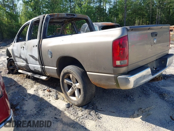 2006 Dodge 1500 SLT z VIN 1D7HA182X6S660772, wystawiony jako IAAI lot #42034979 z przebiegiem Nie podano mil oraz . Historia ofert i sprzedaży dostępna na DreamBid. Obrazek 3.