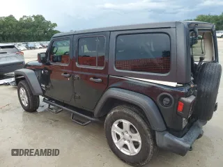 2019 Jeep Wrangler Unlimited Sport S with VIN 1C4HJXDG4KW641619, listed as a Copart auction lot 62551685 with 69,731 mi miles and Non repairable. Bid and sale history available at DreamBid. Image 2.