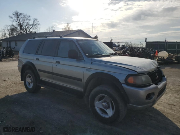 2001 Mitsubishi Montero Sport ES with VIN JA4MT21HX1P066745, listed as a Copart auction lot 43509375 with 266,130 mi miles and Salvage Title. Bid and sale history available at carsss.com. Image 4.
