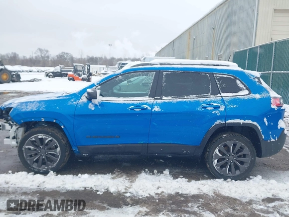 2021 Jeep Cherokee Latitude Lux with VIN 1C4PJMMX0MD183196, listed as a IAAI auction lot 41578343 with 59,250 mi miles and . Bid and sale history available at carsss.com. Image 15.