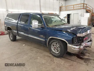 2002 GMC Sierra 2500HD SLE with VIN 1GTHK23192F157362, listed as a IAAI auction lot 41200514 with 145,273 mi miles. Bid and sale history available at carsss.com. Image 1.