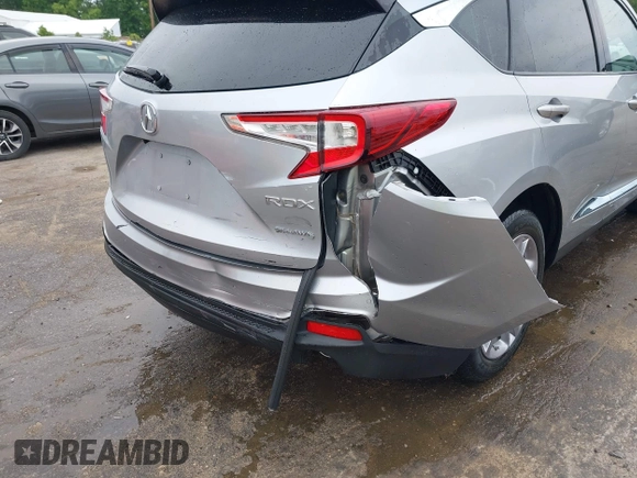 2020 Acura RDX Advance with VIN 5J8TC2H79LL035917, listed as a IAAI auction lot 42340862 with 18,378 mi miles and . Bid and sale history available at DreamBid. Image 6.