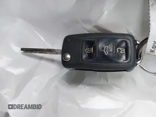 2014 Volkswagen Jetta S z VIN 3VW2K7AJ7EM217758, wystawiony jako IAAI lot #42461868 z przebiegiem 141 962 mil mil oraz . Historia ofert i sprzedaży dostępna na DreamBid. Obrazek 11.
