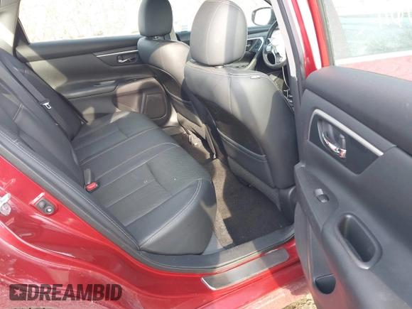 2016 Nissan Altima SR with VIN 1N4AL3AP1GC269826, listed as a IAAI auction lot 41664309 with 70,740 mi miles and . Bid and sale history available at carsss.com. Image 8.