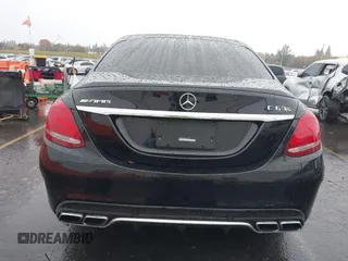 2016 Mercedes-Benz C 63 S AMG z VIN 55SWF8HB7GU101074, wystawiony jako IAAI lot #40732826 z przebiegiem 43 676 mil mil oraz . Historia ofert i sprzedaży dostępna na DreamBid. Obrazek 17.