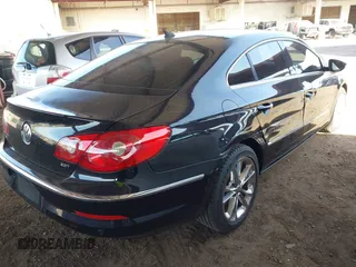 2010 Volkswagen CC Lux Plus z VIN WVWHN7AN0AE534191, wystawiony jako IAAI lot #42239700 z przebiegiem 93 287 mil mil oraz . Historia ofert i sprzedaży dostępna na DreamBid. Obrazek 4.