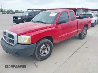 2006 Dodge Dakota ST with VIN 1D7HE22K16S580666, listed as a IAAI auction lot 41967448 with 173,123 mi miles and . Bid and sale history available at DreamBid. Image 2.