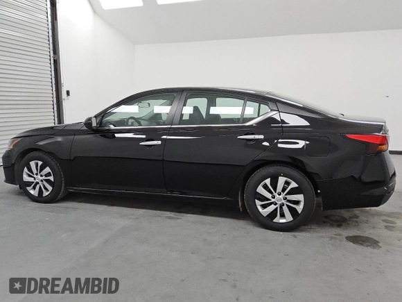 2023 Nissan Altima S with VIN 1N4BL4BV1PN346206, listed as a Copart auction lot 81175284 with 52,835 mi miles and Clean Title. Bid and sale history available at DreamBid. Image 2.