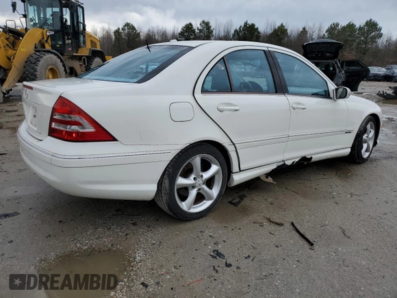 2006 Mercedes-Benz C 230 Sport with VIN WDBRF52H76F820795, listed as a Copart auction lot 45283985 with 225,732 mi miles and Salvage Title. Bid and sale history available at carsss.com. Image 3.